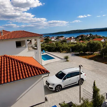 Villa Lumia *